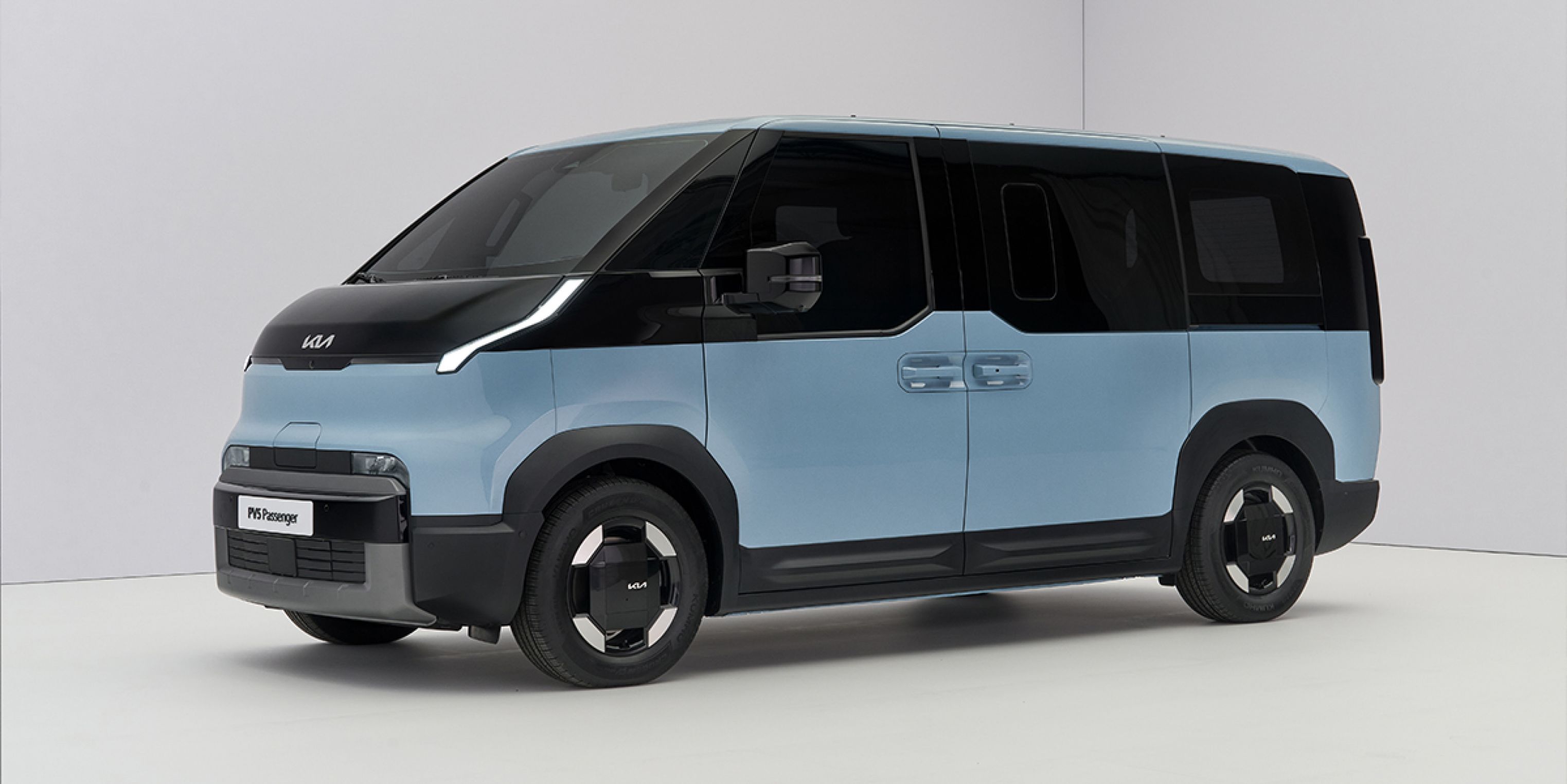 Kia'nın İlk Elektrikli Ticari Aracı Dünyaya Açılıyor