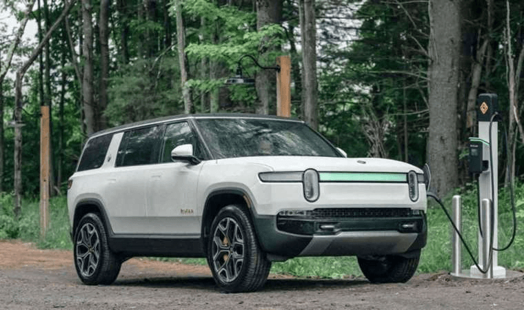 Gürcistan'da Rivian'ın Yeni Dev Elektrikli Araç Fabrikası
