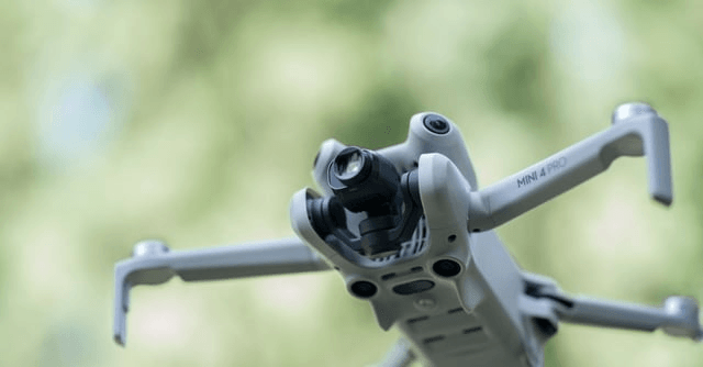 FCC Başkanı CES'te Konuşacak: DJI Drone Yasağını Ele Alacak Mı?